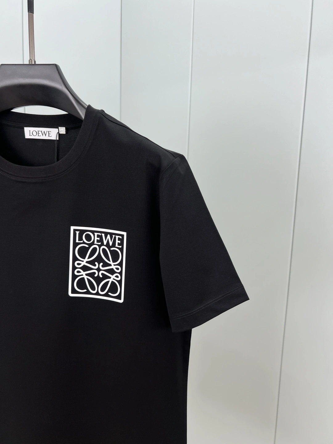 &wg.luxury- 8o5w5 Anagram logo 2Colour item:E-F409D0532-2